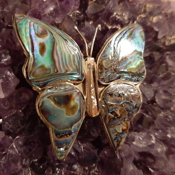 Vintage Abalone and Silver Butterfly Brooch - Picture 6 of 8